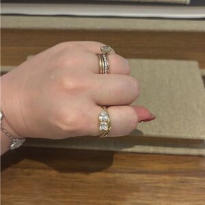 Oomiya Tulip Ring, Gold